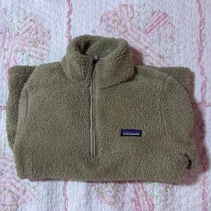 Beige Patagonia Quarter Zip-up